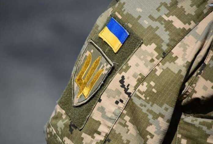 У Дніпрі працівник ТЦК побив чоловіка на очах у поліціянтів