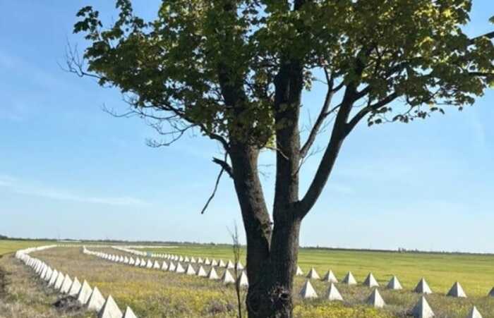 Росіяни оновили фортифікації від Маріуполя до Бердянська, — Андрющенко