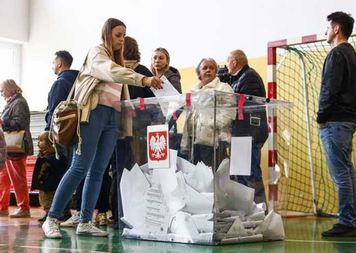 Вибори президента у Польщі: підрахували більше 50% бюлетенів