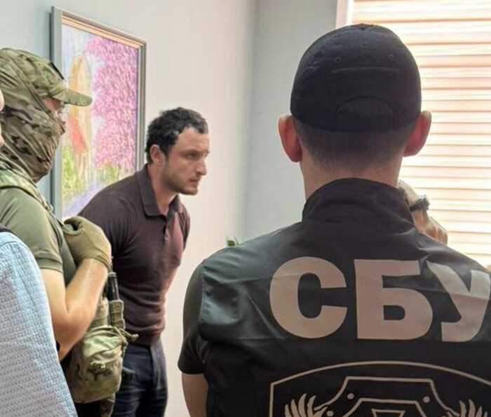 Викритий на корупції заступник директора міжнародного департаменту Держмитслужби Майструк приховав вартість частини майна