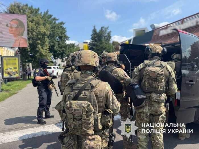 Інцидент зі стріляниною в черкаському "МакДональдзі": деталі події
